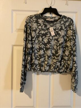 LOFT Floral-Print Gray Long-Sleeve Top